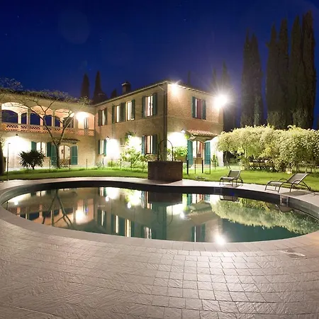 Larniano Villa *